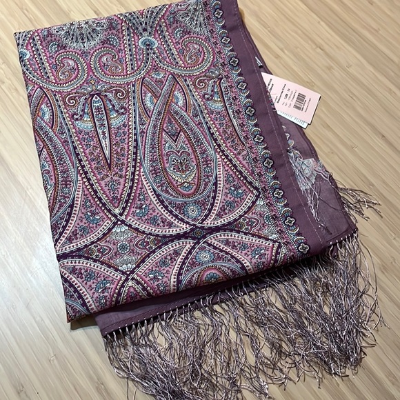 handmade Accessories - New handmade wool stole